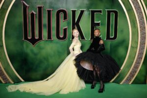 'Wicked' lidera la taquilla mundial del fin de semana, con 164 millones de dólares