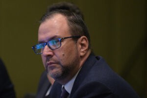 Yván Gil exige a su homólogo de Colombia que detenga la "charlatanería" - AlbertoNews