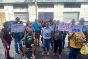 Máquinas viejas y falta de infraestructura amenazan la vida de pacientes renales en Barquisimeto