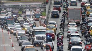 se estiman 110,000 vehículos en circulación y la Policía listará a garantizar la seguridad vial