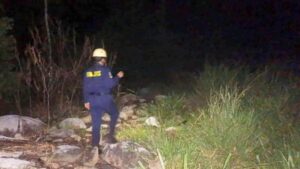 tragedia familiar por muerte de madre e hijo en creciente de río