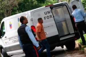 ¡Feminicidio en El Mácaro! Hombre le propinó 14 puñaladas a su pareja