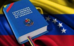 A 25 años de su aprobación en referendo: ¿cómo se ha desvanecido la Constitución venezolana?