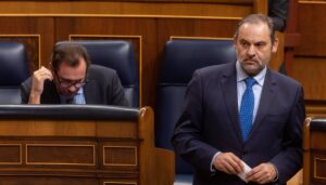 Ábalos comunica al juez del 'caso Koldo' en el Supremo que acudirá a declarar voluntariamente el 12 de diciembre