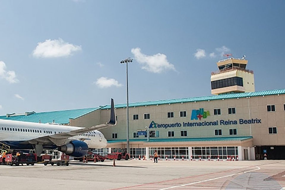 Advierten retrasos en la reactivación de vuelos Aruba-Venezuela