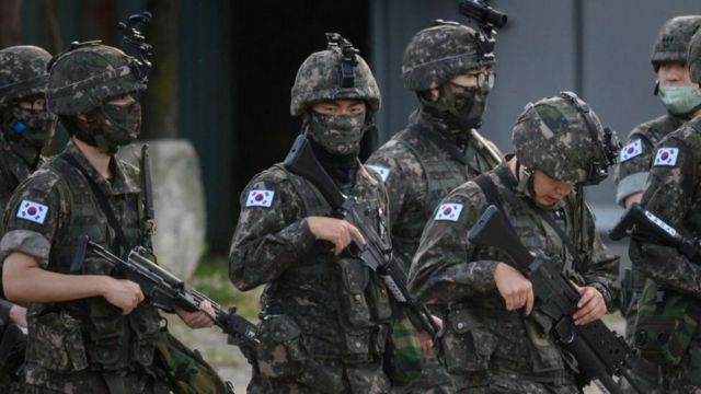 Arrestan formalmente al exministro de Defensa surcoreano, acusado de insurreción por la ley marcial - AlbertoNews