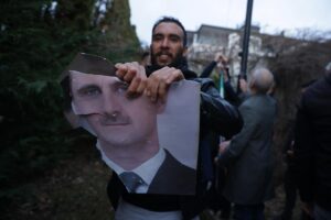 Asad recibe asilo en Moscú, según el Kremlin