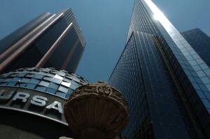 Bolsa Mexicana de Valores su suma su segunda caída consecutiva en víspera de Navidad