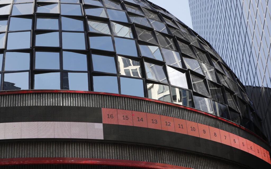 Bolsa mexicana cae 0.27 % y suma su quinto retroceso en últimas seis jornadas