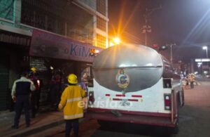 Bomberos de Anzoátegui sofocaron incendio en local asiático de la Av. España