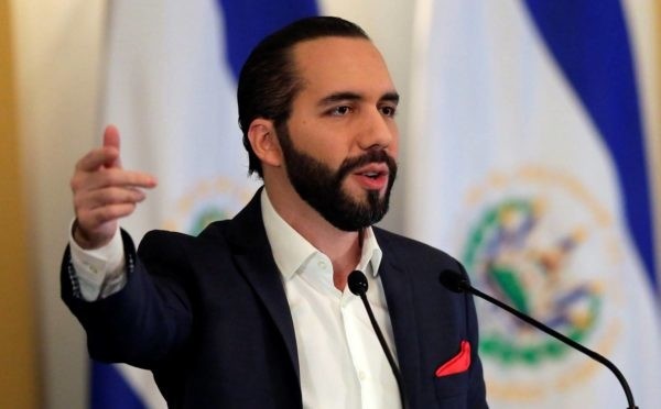 Bukele celebra ganancias de El Salvador por alza del valor del bitcoin