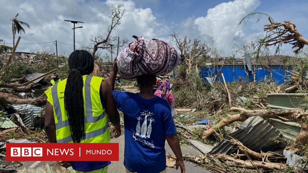 Ciclón Chido | "Parece el resultado de un accidente nuclear": Francia teme cientos de muertos por el peor ciclón en 90 años que devastó la isla en Mayotte