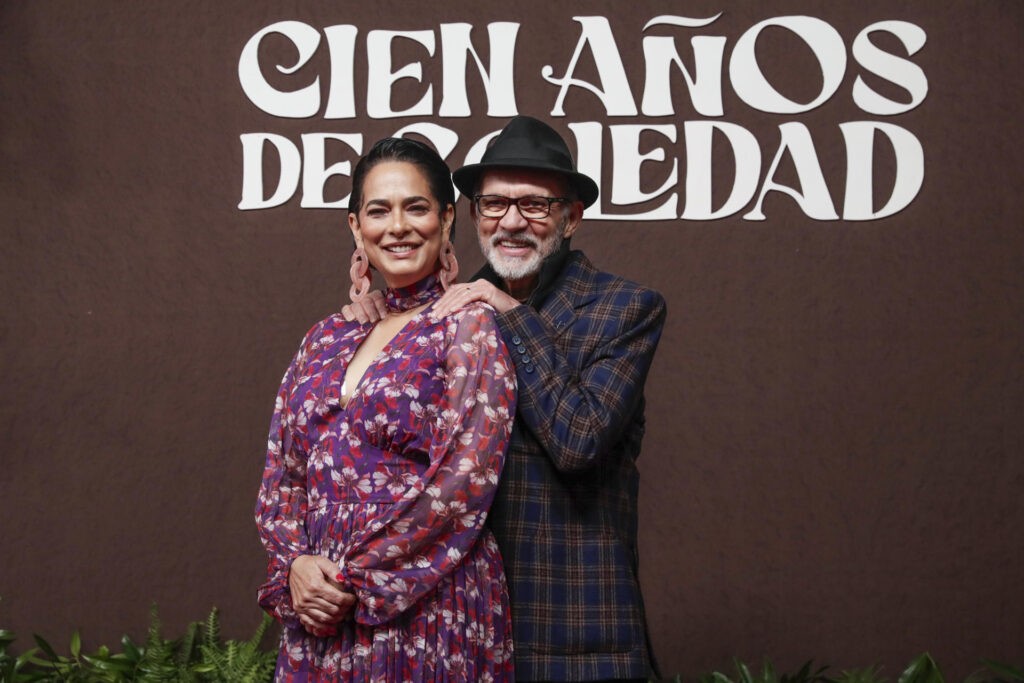 'Cien años de soledad' en Netflix complementa la novela, dice hijo de García Márquez