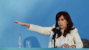 Corte Suprema de Argentina ordena juicio oral contra Cristina Fernández por pacto con Irán