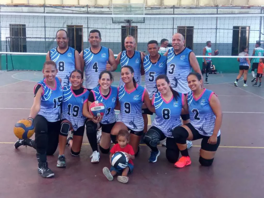 Definidos finalistas del voleibol empresarial regional