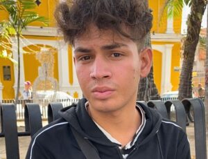 Denuncian desaparición de Jesús Alejandro Álvarez hijo de preso político fallecido en prisión en Venezuela (+Video)
