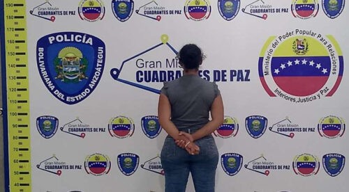 Detienen a mujer por vender juguetes de las comunidades