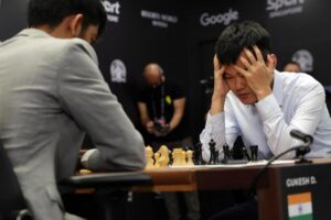 Dolorosa derrota de Ding en el Mundial a falta de tres partidas