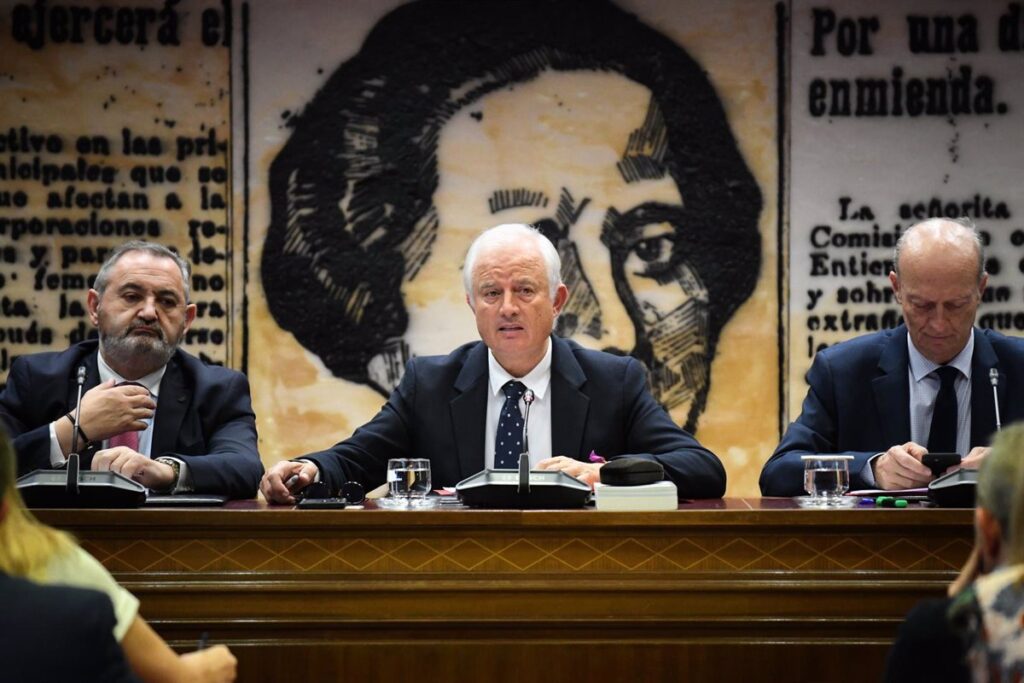 Dos senadores del PP se enfrentan entre ellos durante el interrogatorio a un coronel en la comisión del 'caso Koldo'