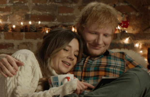 Ed Sheeran estrenó canción para el film “That Christmas”