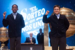 El 37.876, primer quinto premio del Sorteo de Navidad 2024, dotado con 60.000 euros a la serie
