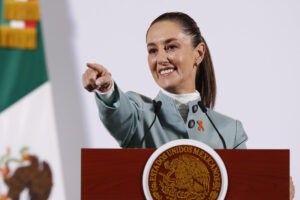 El País de España | De Venezuela a Trump: Sheinbaum devuelve a México a la primera línea de la política internacional - AlbertoNews