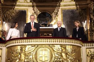 El Rey reivindica a Carlos III, "una referencia constante", al recibir el honoris causa de una universidad de Nápoles