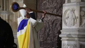 El arzobispo de París reabre oficialmente la catedral de Notre Dame