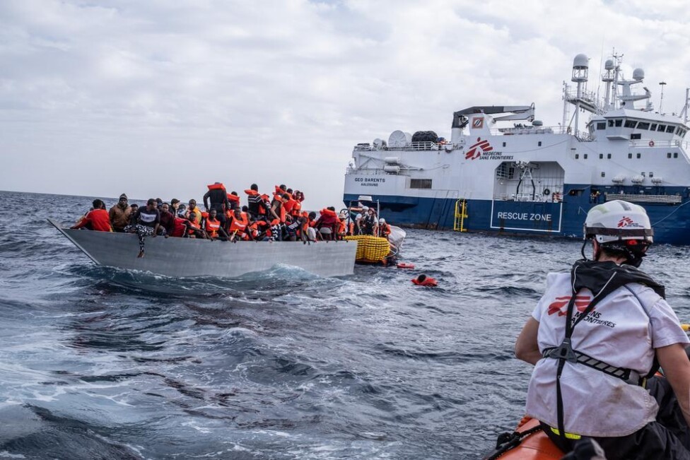 El barco de MSF deja de rescatar migrantes en el Mediterráneo : IPS Agencia de Noticias