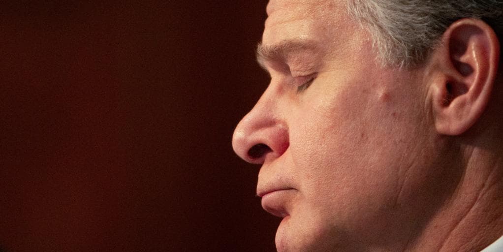 El director del FBI, designado por Trump en su primer mandato, dimitirá para no coincidir con él
