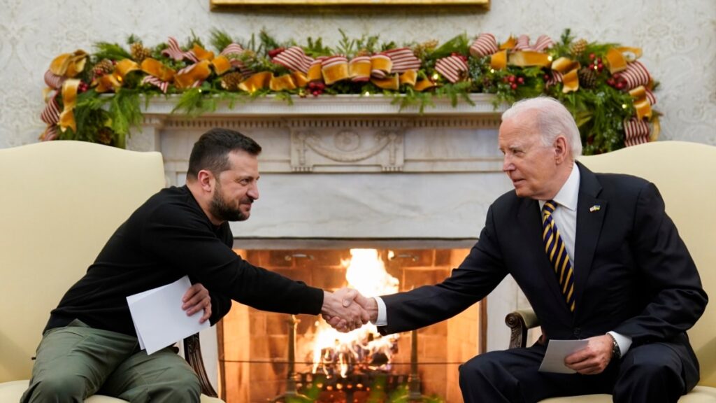 Presidente Biden anuncia 2.500 millones de dólares en ayuda militar de EEUU a Ucrania