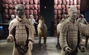 Encuentran una rara estatua en el famoso Ejército de Terracota