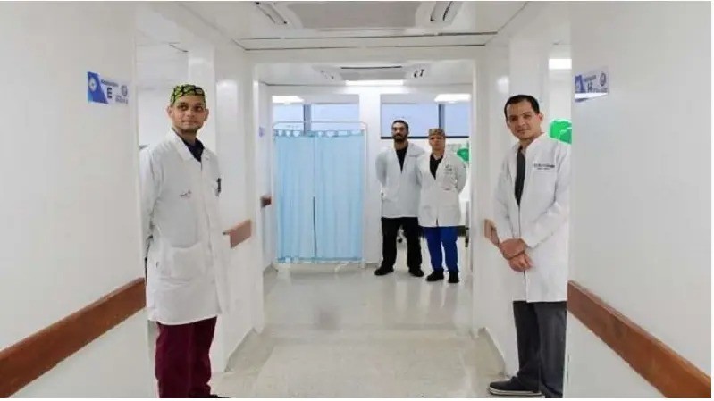 Equipan con laparoscopio hospitalización de cirugía de Pariata