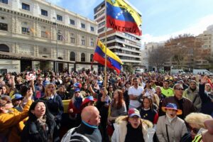 España, nuevo destino para los venezolanos: más de 88 mil migrantes llegaron al país europeo en 2023 - AlbertoNews