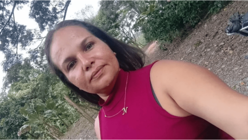 Estranguló a su mujer y luego se quitó la vida