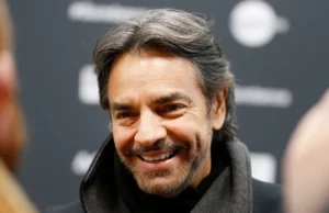 Eugenio Derbez podría no doblar la voz de «Burro» en «Shrek 5»