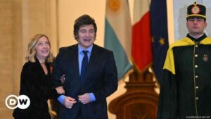 Giorgia Meloni y Javier Milei refuerzan su alianza en Roma – DW – 13/12/2024