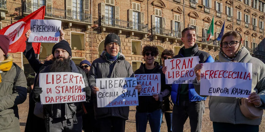 Irán encarcela a una periodista italiana y la utiliza para ejercer presión política