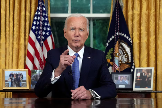 Joe Biden sugirió que Vladimir Putin es responsable de la caída del avión que se estrelló en Kazajistán: “Aparentemente lo hizo” - AlbertoNews
