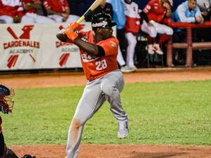 José Pirela hizo que las Águilas volaran en la isla
