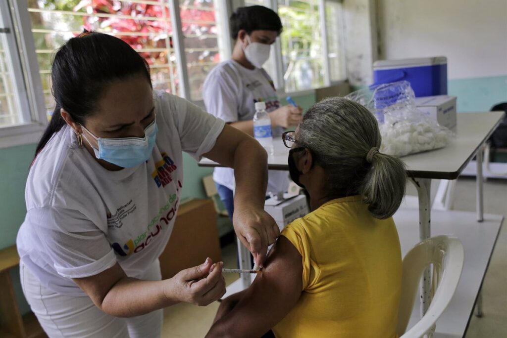 La Ayuda Oficial al Desarrollo para la salud mundial experimenta una caída del 37 por ciento en 2023