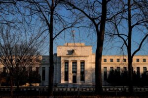 La Fed baja tipos por tercera vez desde septiembre, pero frena el ritmo de los recortes para 2025 - AlbertoNews