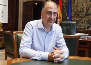 La Generalitat Valenciana acusa al Gobierno de no cortar carreteras el día de la dana que eran "su competencia"