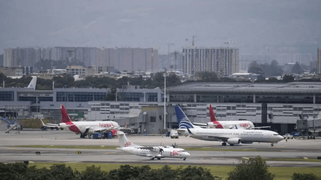 La ONU denuncia hallazgo de 20 mil cuerpos sin identificar en aeropuerto de Bogotá