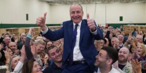 La coalición de centro-derecha conserva el poder en Irlanda