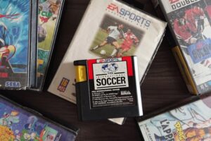 La loca historia de los cartuchos extra-grandes de Mega Drive, o cómo Electronic Arts le tocó las narices a SEGA y se salió con la suya