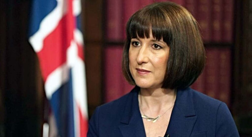 La ministra británica de Economía buscará una "relación económica más cercana" con la UE