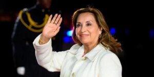 La presidenta de Perú admite que se sometió a una cirugía que no hizo pública