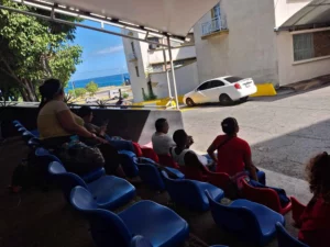 Laboratorio del Seguro no funciona y los exámenes por fuera son muy costosos