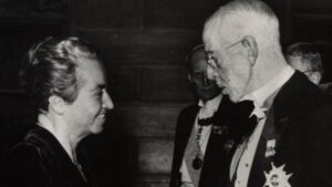 Lanzan en Chile un proyecto para conmemorar los 80 años del Nobel a Gabriela Mistral